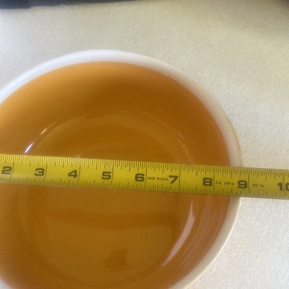 Vintage Hotpoint Refrigerator mustard yellow Art Deco design 9” serving bowl - Picture 6 of 9